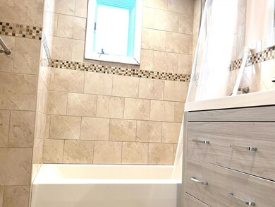 22 Mechanic St unit 1, Newton Upper Falls, MA 02464 - photo 5