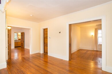 11 E Manning St, Providence, RI 02906 - photo 5