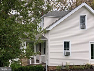 271 E Butler Ave, Doylestown, PA 18901 - photo 5