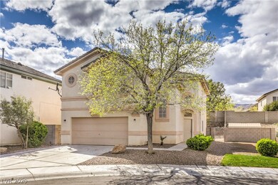 4 BEDROOMS*3 BATHS* PLUS LOFT!