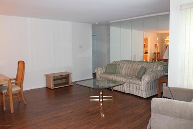 42 Snowberry Ct unit 287, Red Bank, NJ 07701 - photo 3