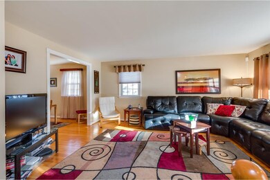 310 S Woodstock Dr, Cherry Hill, NJ 08034 - photo 4