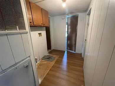 861 Cypress St, Florala, AL 36442 - photo 5