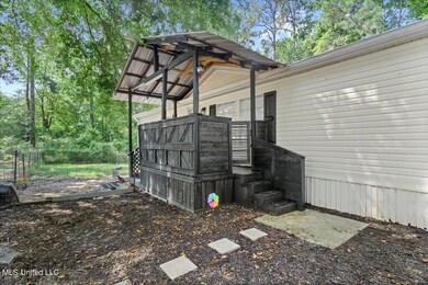 2400 Hillside Ln, Lucedale, MS 39452 - photo 5
