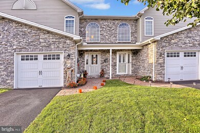 321 Briar Ridge Cir, Enola, PA 17025 - photo 4