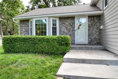 8915 Widmer Rd, Lenexa, KS 66215 - photo 3