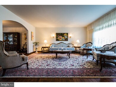110 Academy Ln, Broomall, PA 19008 - photo 3