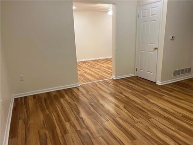 259 E Union St unit A, Allentown, PA 18109 - photo 4