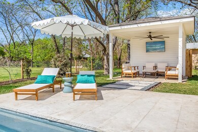 402 N Edison St, Fredericksburg, TX 78624 - photo 5