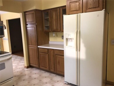 700 E 10th St N, Newton, IA 50208 - photo 7