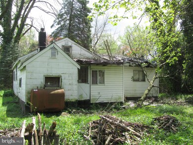 1506 Kent Ave, Gwynn Oak, MD 21207 - photo 2