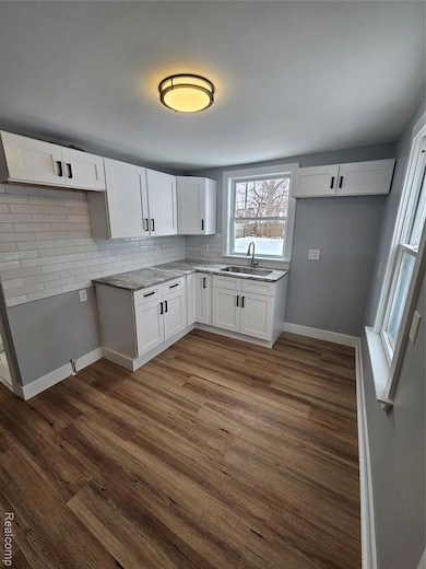 20737 Nummer St, Warren, MI 48089 - photo 6