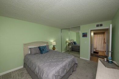 Santa Clara_bed2 2006 (1)