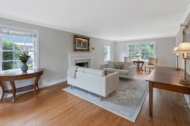 1216 Gamon Rd, Wheaton, IL 60189 - photo 5