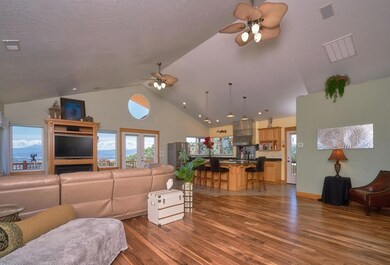 4000 Upper River Rd, Gold Hill, OR 97525 - photo 6