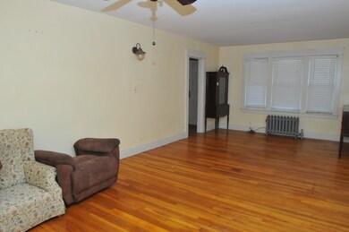 541 Springfield St, Chicopee, MA 01013 - photo 6