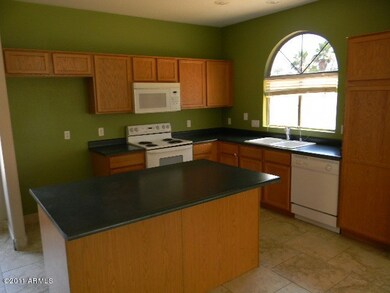 023-261544 - Kitchen 1