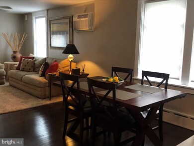 334 W Walnut St, Reading, PA 19607 - photo 7