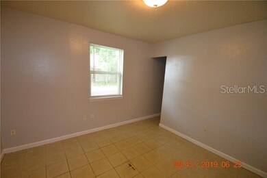 2802 Anthony Dr, Tampa, FL 33619 - photo 5