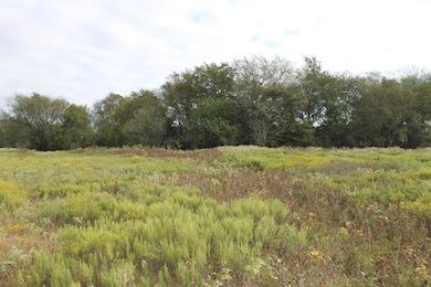 GREAT LOCATION CLOSE TO MABANK