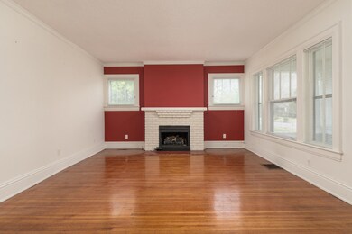 203 Eveningside Dr, Chattanooga, TN 37404 - photo 6