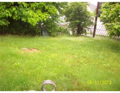 60 Sampson St, South Grafton, MA 01560 - photo 4