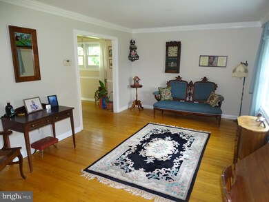 699 Cedarbrook Rd, Southampton, PA 18966 - photo 3
