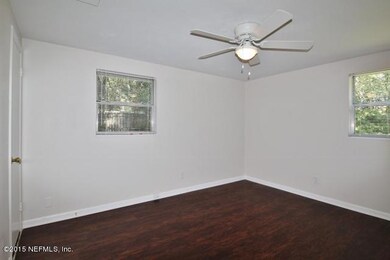 6931 Tampico Rd S, Jacksonville, FL 32244 - photo 5