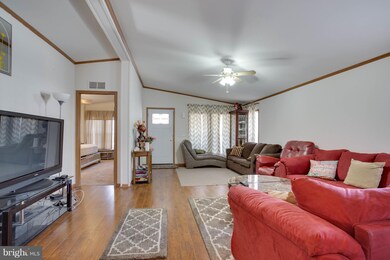 1507 Flanders Ln unit J, Harwood, MD 20776 - photo 6