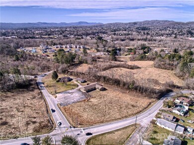 2005 N Main St, Hendersonville, NC 28792 - photo 6