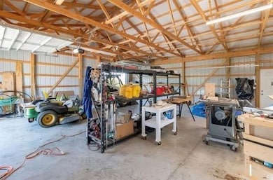 1441 N 800 Rd, Lawrence, KS 66046 - photo 5