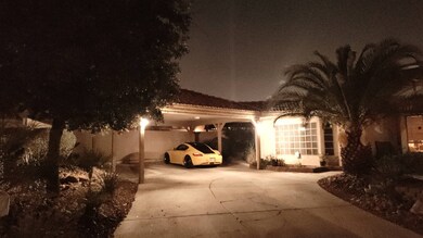 1650 Garden Path Ct, Las Vegas, NV 89119 - photo 3
