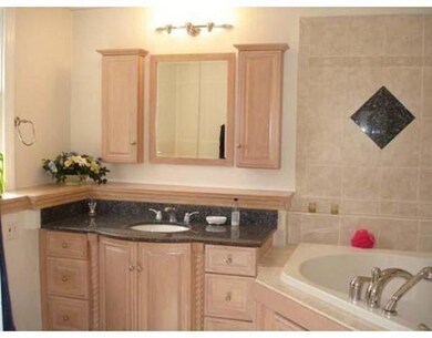 29 Vine St, Franklin, MA 02038 - photo 6