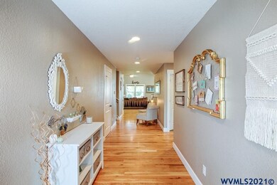 1226 S 8th St, Independence, OR 97351 - photo 2