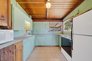 8890 Ocean Crest Ln (14)