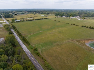 000 NE Highway 00 Hwy, Windsor, MO 65360 - photo 5