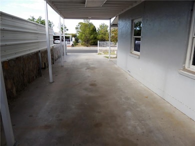 7733 Veracruz (Rear) Ave, El Paso, TX 79915 - photo 2