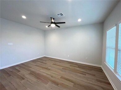 24149 John McKigney Rd unit 7, Springfield, LA 70462 - photo 3