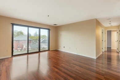 Quincy Towers unit 303, Quincy, MA 02169 - photo 2