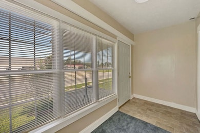 1133 E 5th St, Connersville, IN 47331 - photo 6