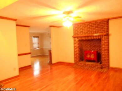 6812 Sandy Ridge Rd, Hopewell, VA 23860 - photo 4