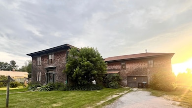 382 S Main St, Alburgh, VT 05440 - photo 4