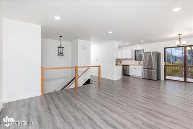 04-Living Room 20221012-DW-5242