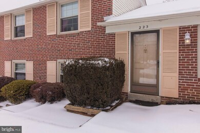 223 Canterbury Dr, Wallingford, PA 19086 - photo 5