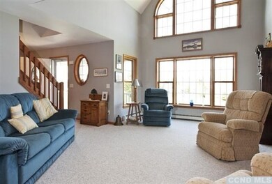 7 Apple Valley Ln, Germantown, NY 12526 - photo 4