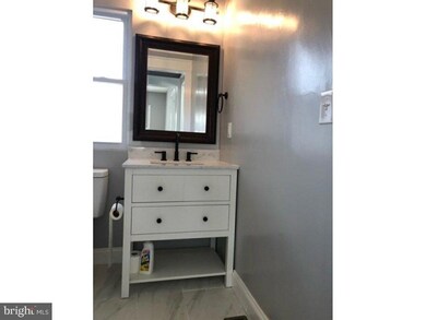 915 Montgomery St, Laurel, MD 20707 - photo 3