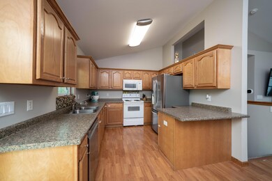 4630_Hidden_Creek_Lane_03