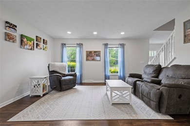 Recessed lighting adds brightness to the room, kee