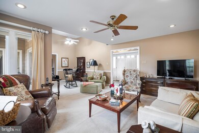 1427 Crofton Pkwy, Crofton, MD 21114 - photo 4