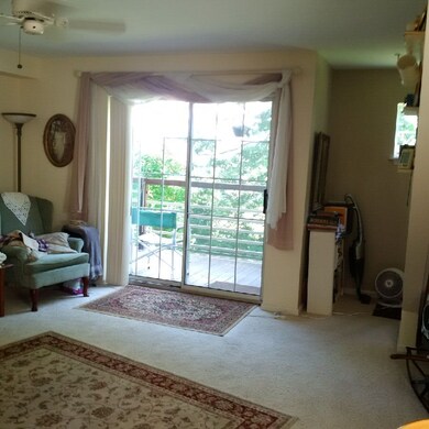 143 Hildred Dr, Burlington, VT 05401 - photo 2